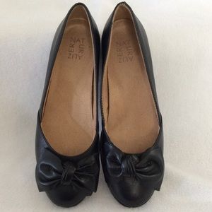 Naturalizer Ballet Bow Flats
